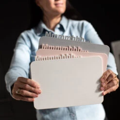 Koziol HAPPY BOARD Mmmmhhh... - Frühstücksbrettchen In Cotton White -Küchenbedarf Angebote koziol happy board mmmmhhh fruhstucksbrettchen in cotton white 4